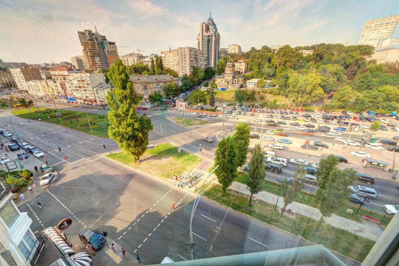 Apartments Near The Shopping Center Gulliver Kiev Exteriör bild